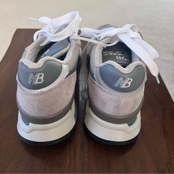 NEW BALANCE Made In USA 998 Cor MEN’s Suede Sneakers Like NEW US 8 - Picture 5 of 10